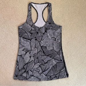 EUC - Lululemon Cool Racerback tank
